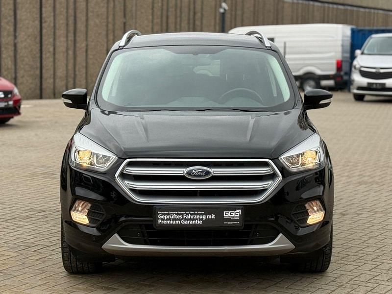Gebraucht Ford Kuga Cool & Connect 150 PS (110 kW) 2018 Schwarz SUV
