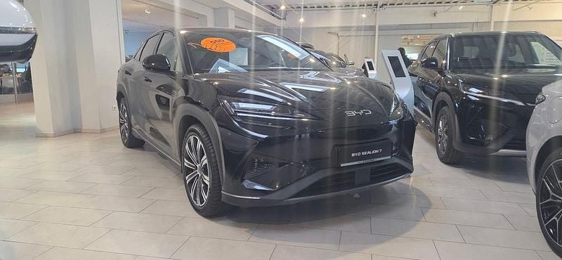 Neu BYD Sealion 7 389 kW (530 PS) 2026 Schwarz SUV