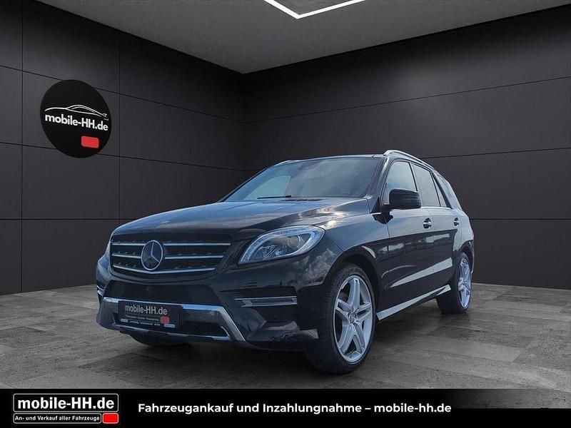 Obsidianschwarz lack Gebraucht 2015 Mercedes ML350 AMG SUV | 29.990 € (Teuer) - Bild 1/4