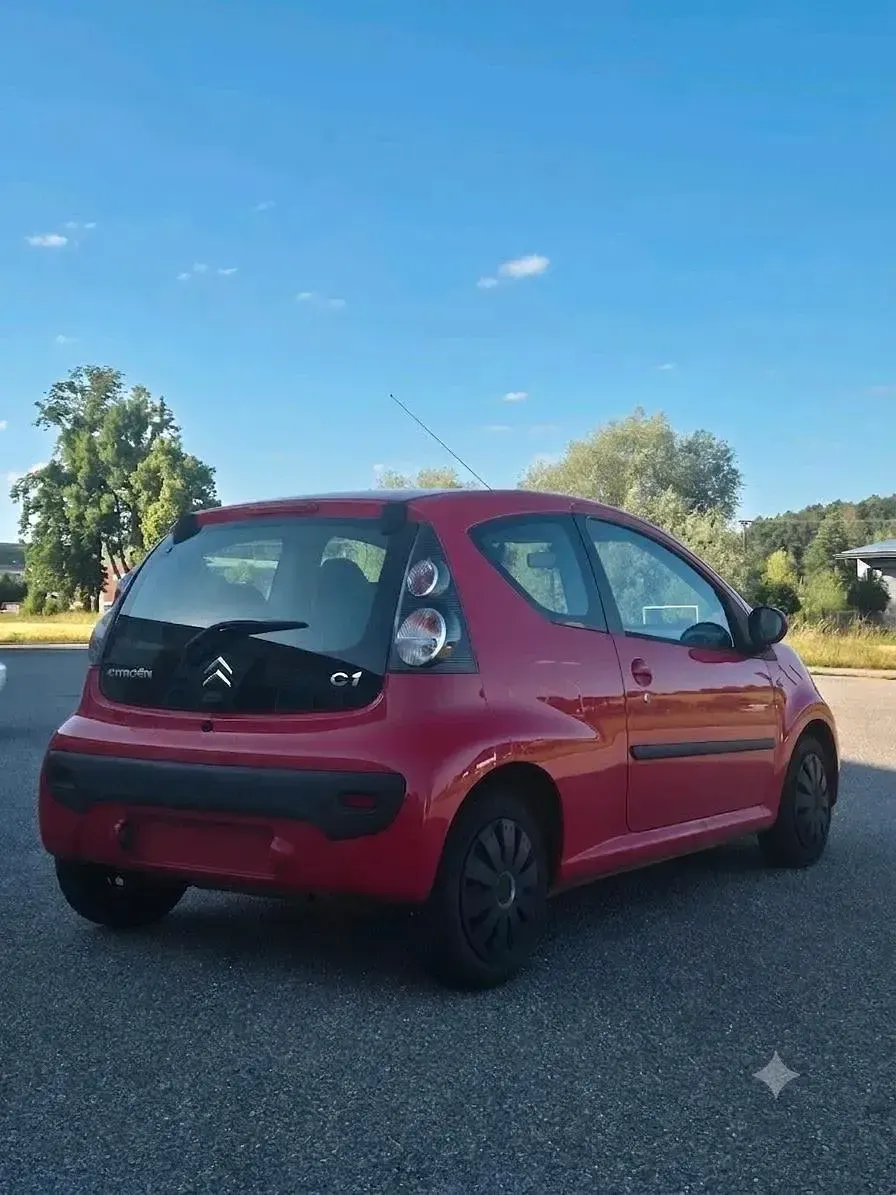 Gebraucht Citroën C1 68 PS (50 kW) 2009 Rot Kleinwagen