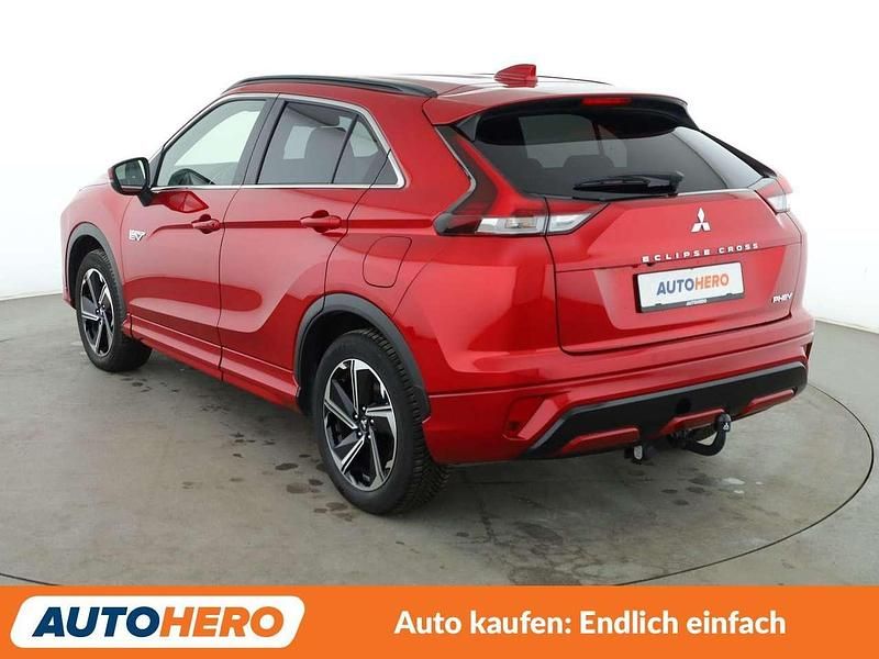 Gebraucht Mitsubishi Eclipse Cross Plus 188 PS (138 kW) 2022 Rot SUV