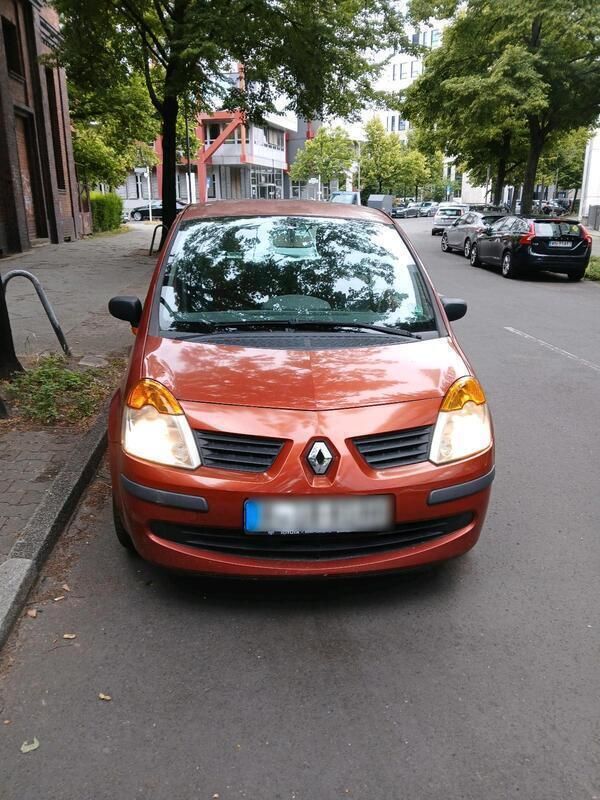 Rot Gebraucht 2005 Renault Modus Van / Kleinbus | 650 € (Superpreis) - Bild 1/4