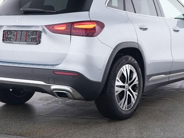 Gebraucht Mercedes GLA200 Advanced 163 PS (119 kW) 2024 Lack hightechsilber SUV