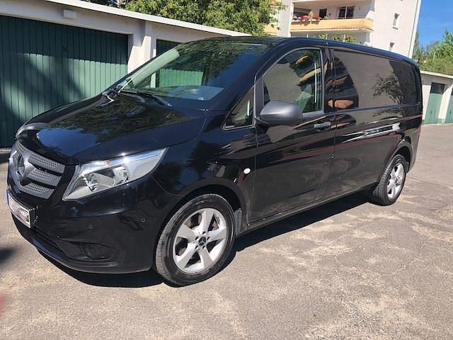 Gebraucht Mercedes Vito 190 PS (139 kW) 2015 Schwarz Van