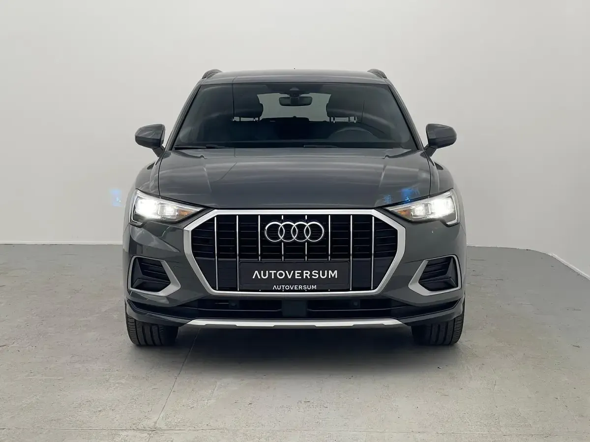 Second-hand Audi Q3 Advanced 150 CP (110 kW) 2020 Gri SUV