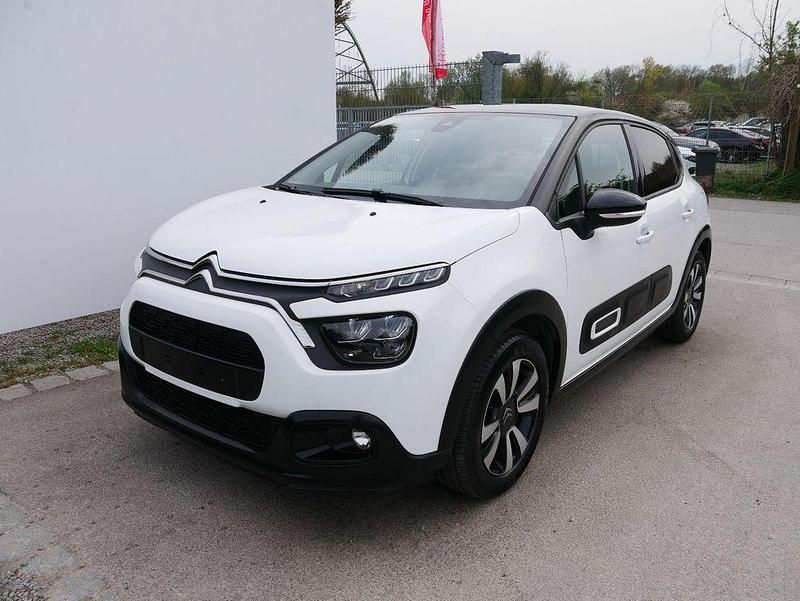 Gebraucht Citroën C3 PureTech 83 PS (61 kW) 2023 Dach schwarz Kleinwagen