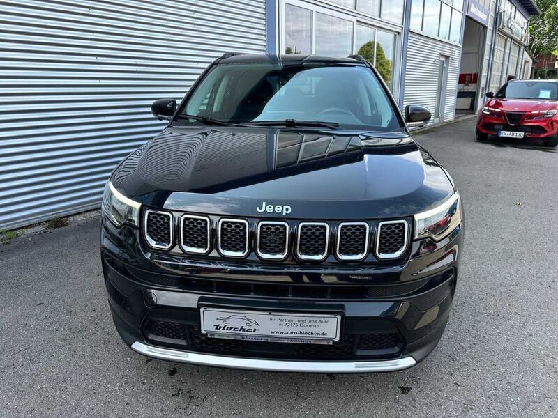 Schwarz Gebraucht 2021 Jeep Compass Limited SUV | 23.690 € (Fairer Preis) - Bild 1/4