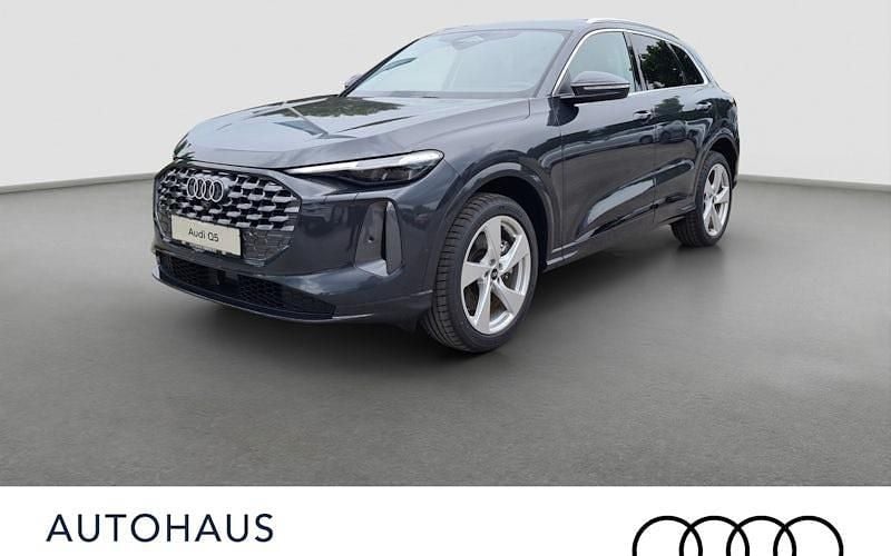 Grau Neu 2025 Audi Q5 Edition .1 SUV | 62.950 € (Superpreis) - Bild 1/4
