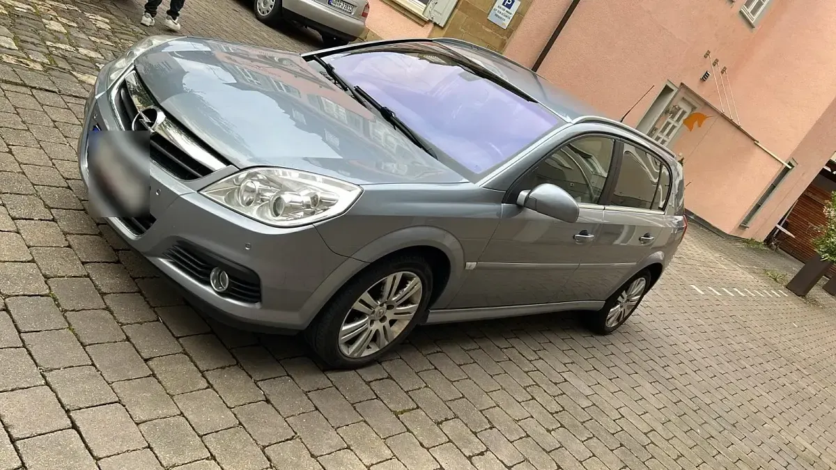 Gebraucht Opel Signum 150 PS (110 kW) 2008 Grün Kleinwagen