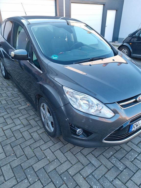 Grau Gebraucht 2015 Ford C-MAX Titanium Van / Kleinbus | 8.500 € (Guter Preis) - Bild 1/4