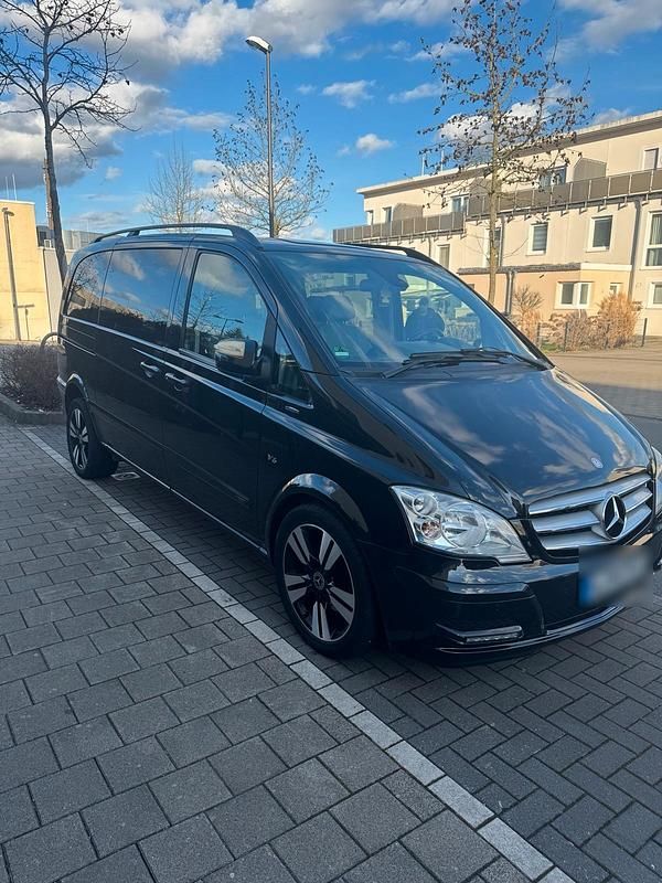 Gebraucht Mercedes Viano 224 PS (164 kW) 2012 Schwarz Van / Kleinbus