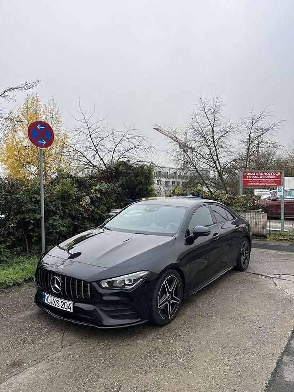 Gebraucht 2020 Mercedes CLA200 AMG line Coupé | 28.500 € (Fairer Preis) - Bild 1/4