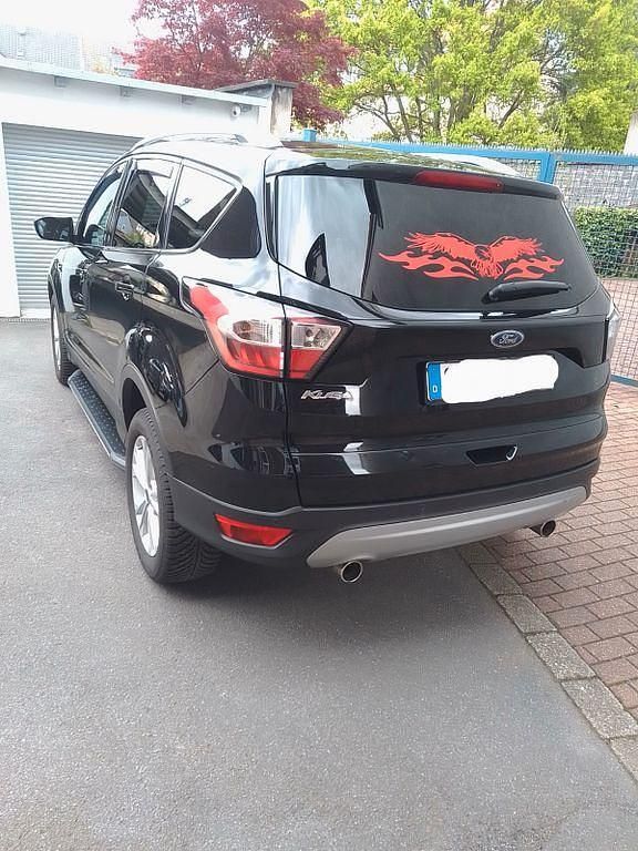 Second-hand Ford Kuga 150 CP (110 kW) 2018 Negru SUV