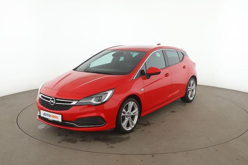 Gebraucht Opel Astra Ultimate 200 PS (147 kW) 2018 Rot Limousine