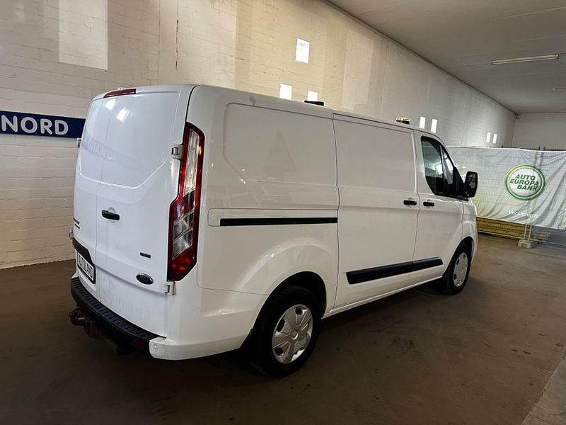 Gebraucht Ford Transit Custom 131 PS (96 kW) 2018 Weiß Van / Kleinbus