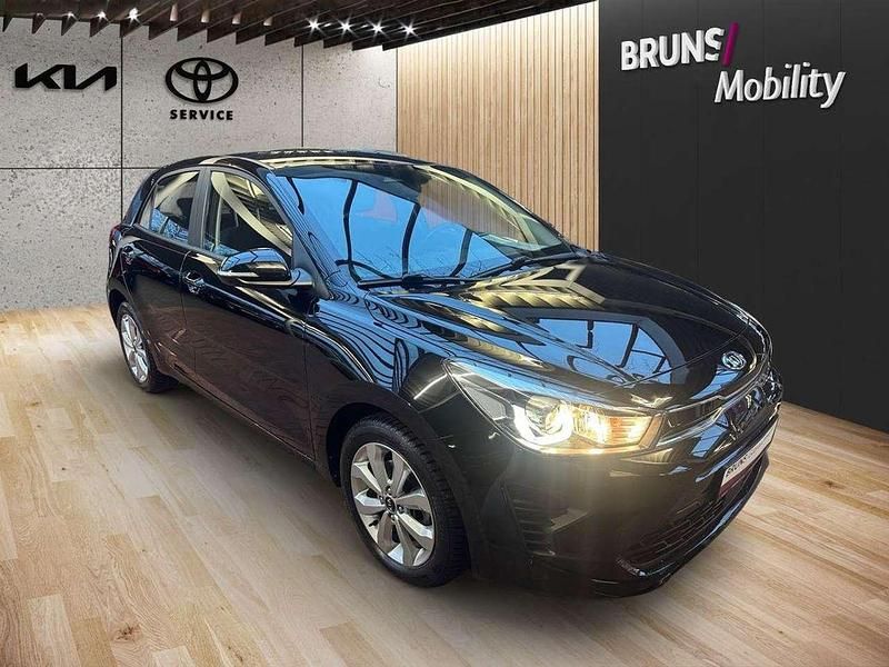 Gebraucht Kia Rio Vision 84 PS (61 kW) 2021 Auroraschwarz Kleinwagen