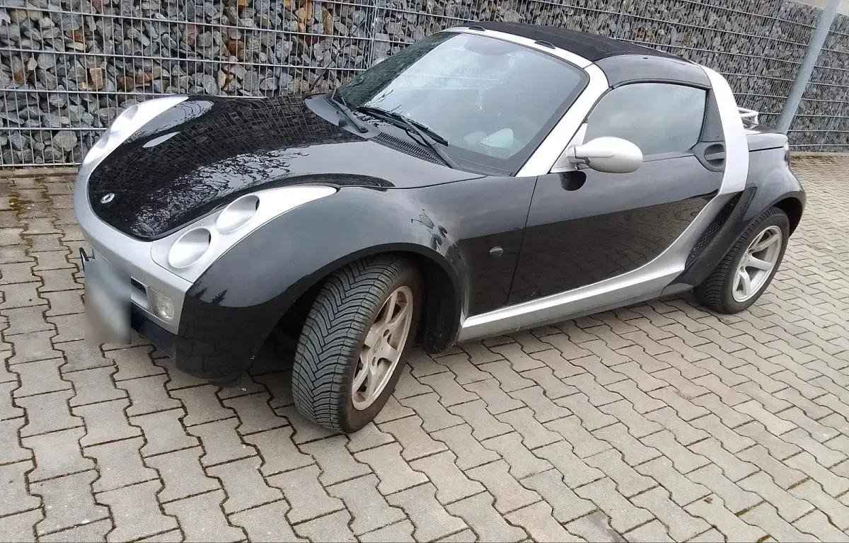 Gebraucht Smart Roadster 82 PS (60 kW) 2004 Schwarz Cabrio