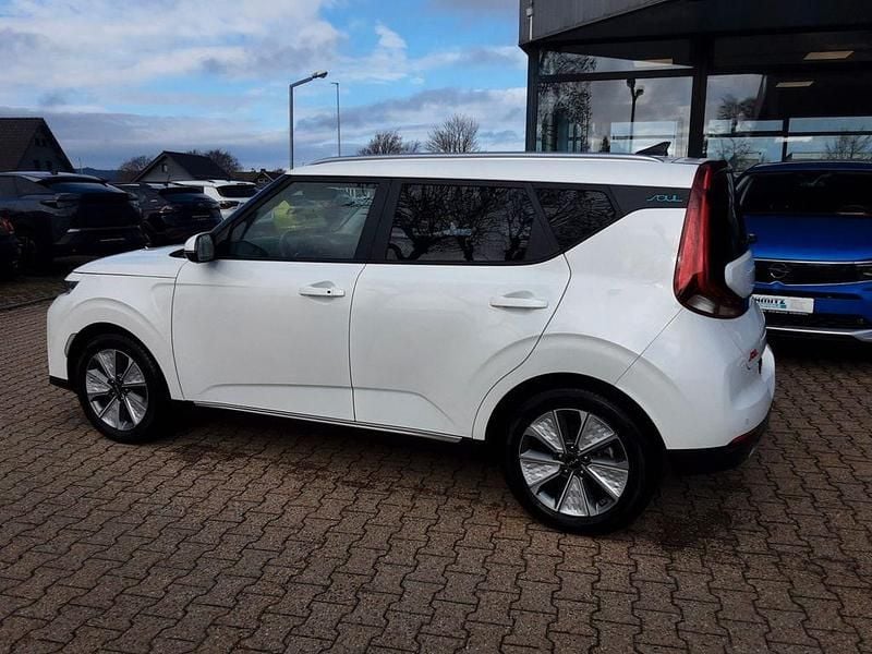 Gebraucht Kia Soul EV Spirit 150 kW (204 PS) 2022 Weiß SUV
