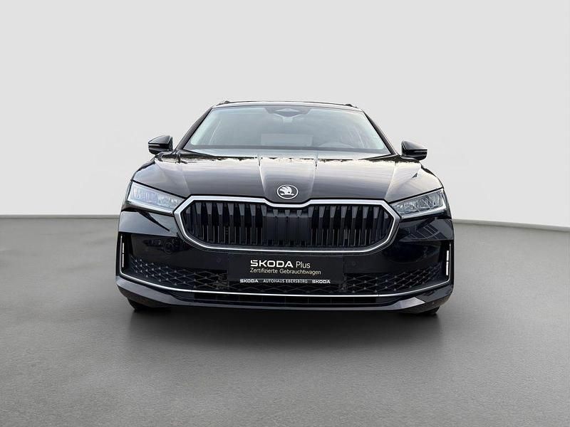 Gebraucht Skoda Superb Selection 265 PS (194 kW) 2025 Schwarz Kombi