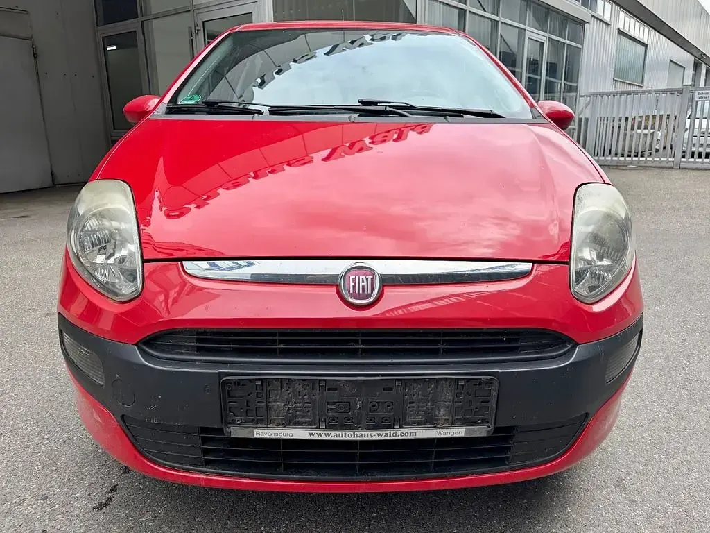Gebraucht Fiat Punto Evo Dynamic 77 PS (56 kW) 2011 Rot Kleinwagen
