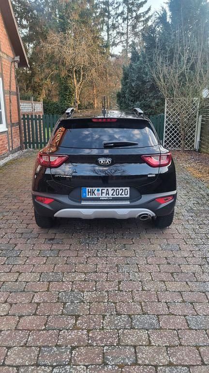 Gebraucht Kia Stonic Edition 7 101 PS (74 kW) 2021 Schwarz SUV