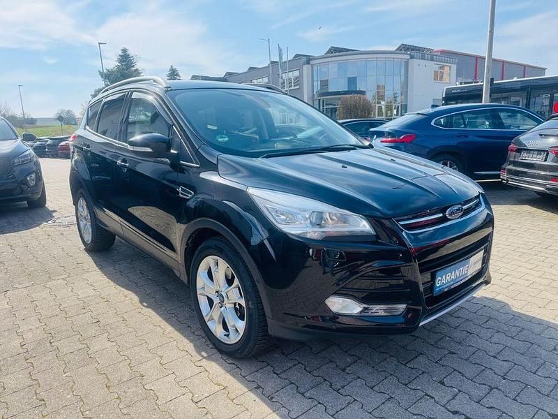 Gebraucht Ford Kuga Titanium 163 PS (119 kW) 2014 Schwarz SUV