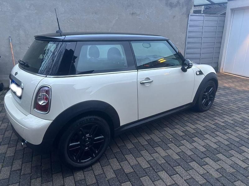 Gebraucht Mini ONE 98 PS (72 kW) 2011 Beige Kleinwagen