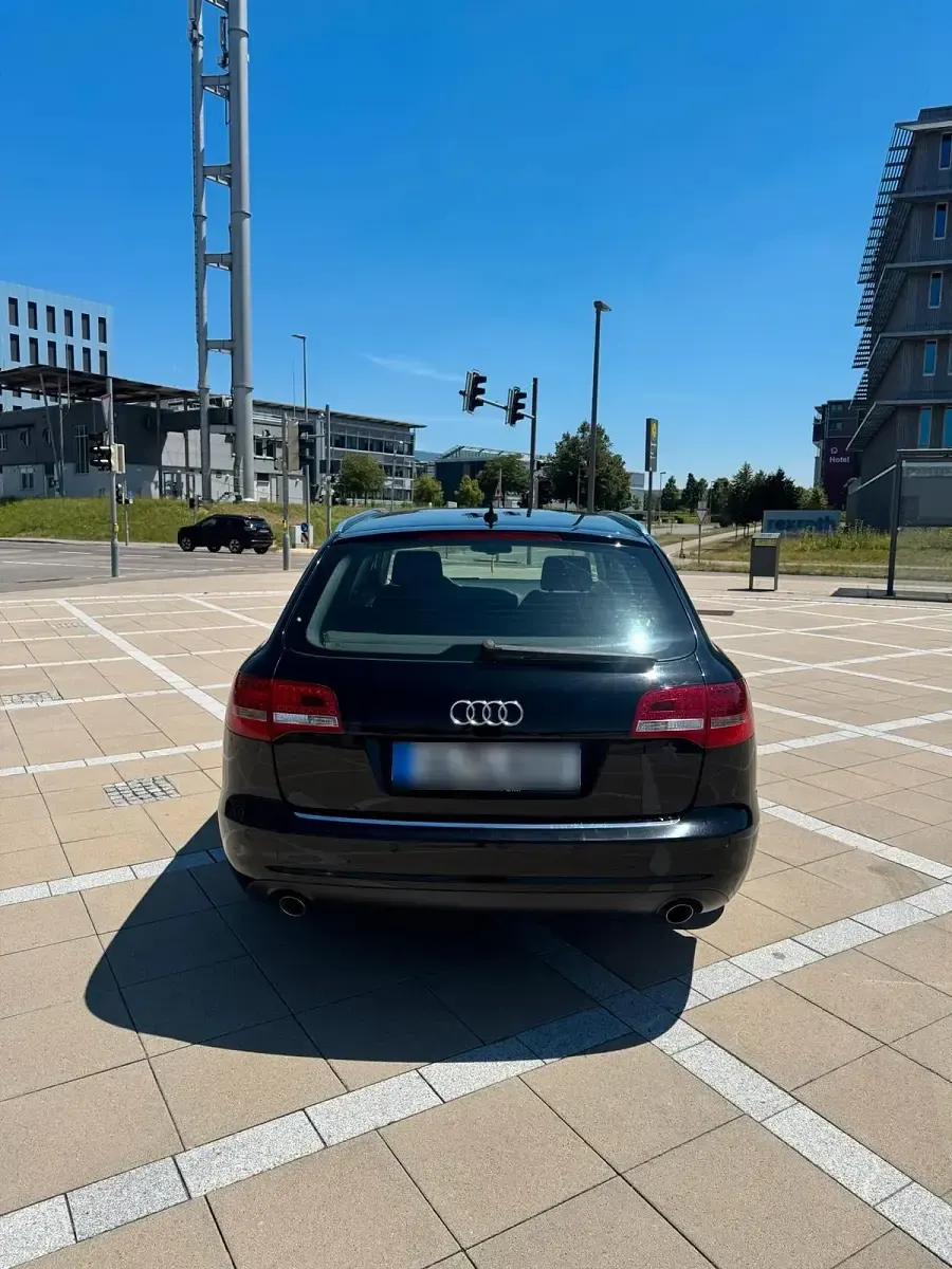 Gebraucht Audi A6 170 PS (125 kW) 2010 Schwarz Kombi