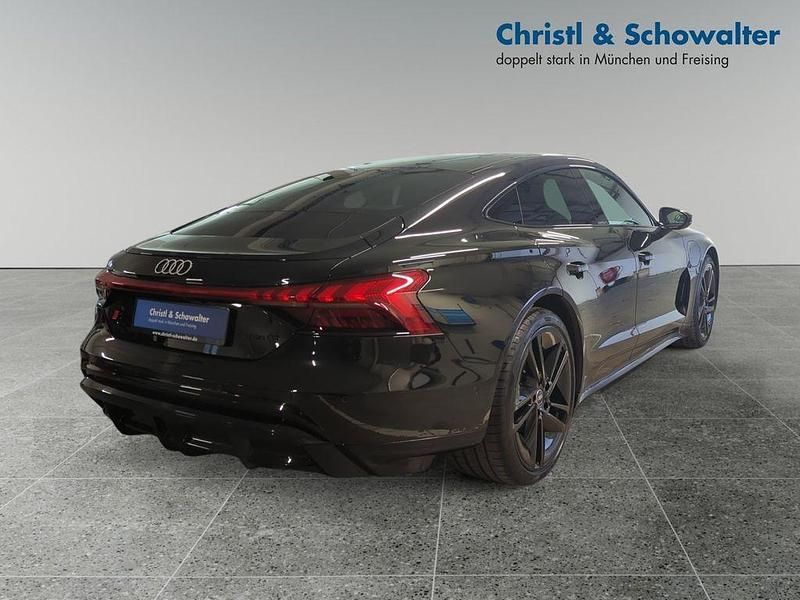 Gebraucht Audi e-tron Sport 434 kW (591 PS) 2024 Mythosschwarz metallic SUV