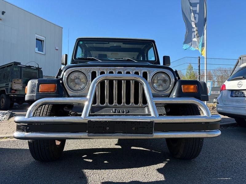Gebraucht Jeep Wrangler 118 PS (86 kW) 1998 Schwarz SUV