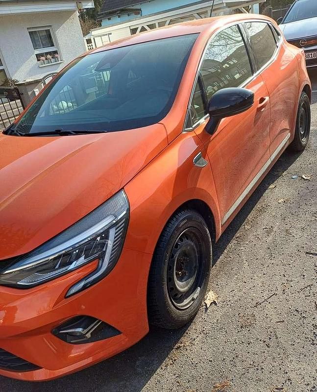 Gebraucht Renault Clio V Edition One 131 PS (96 kW) 2020 Orange Limousine