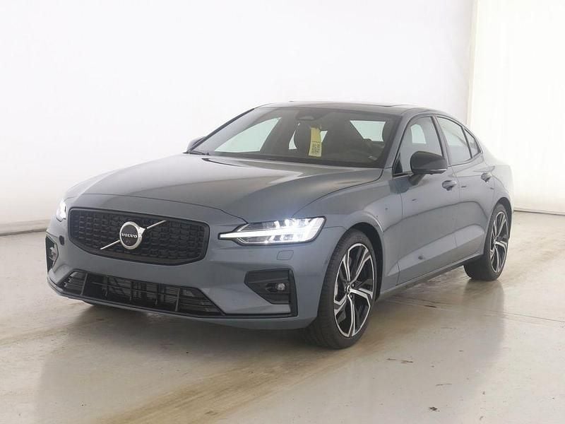 Grau Gebraucht 2024 Volvo S60 Ultimate Limousine | 35.850 € (Guter Preis) - Bild 1/4