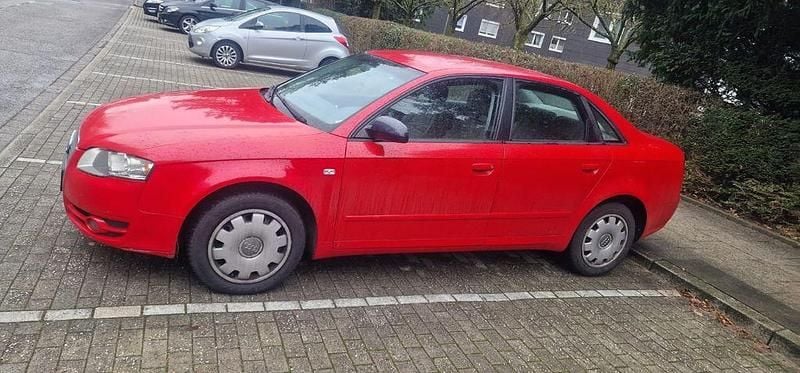 Gebraucht Audi A4 116 PS (85 kW) 2006 Rot Limousine
