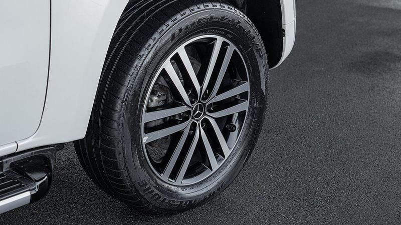 Gebraucht Mercedes X350 Edition 1 258 PS (189 kW) 2019 Weiß Abholung