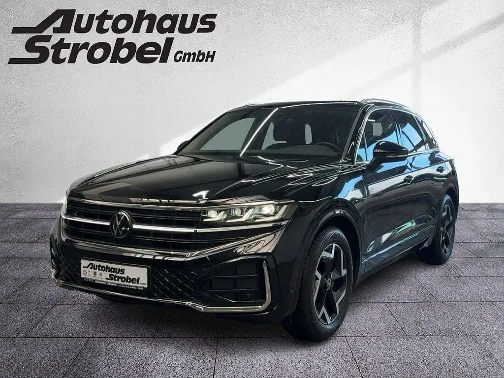Gebraucht VW Touareg R-line 231 PS (169 kW) 2025 Grenadillschwarz metallic (metallic) SUV