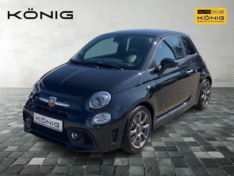 Schwarz Gebraucht 2023 Abarth 595 Kleinwagen | 26.763 € (Teuer) - Bild 1/4