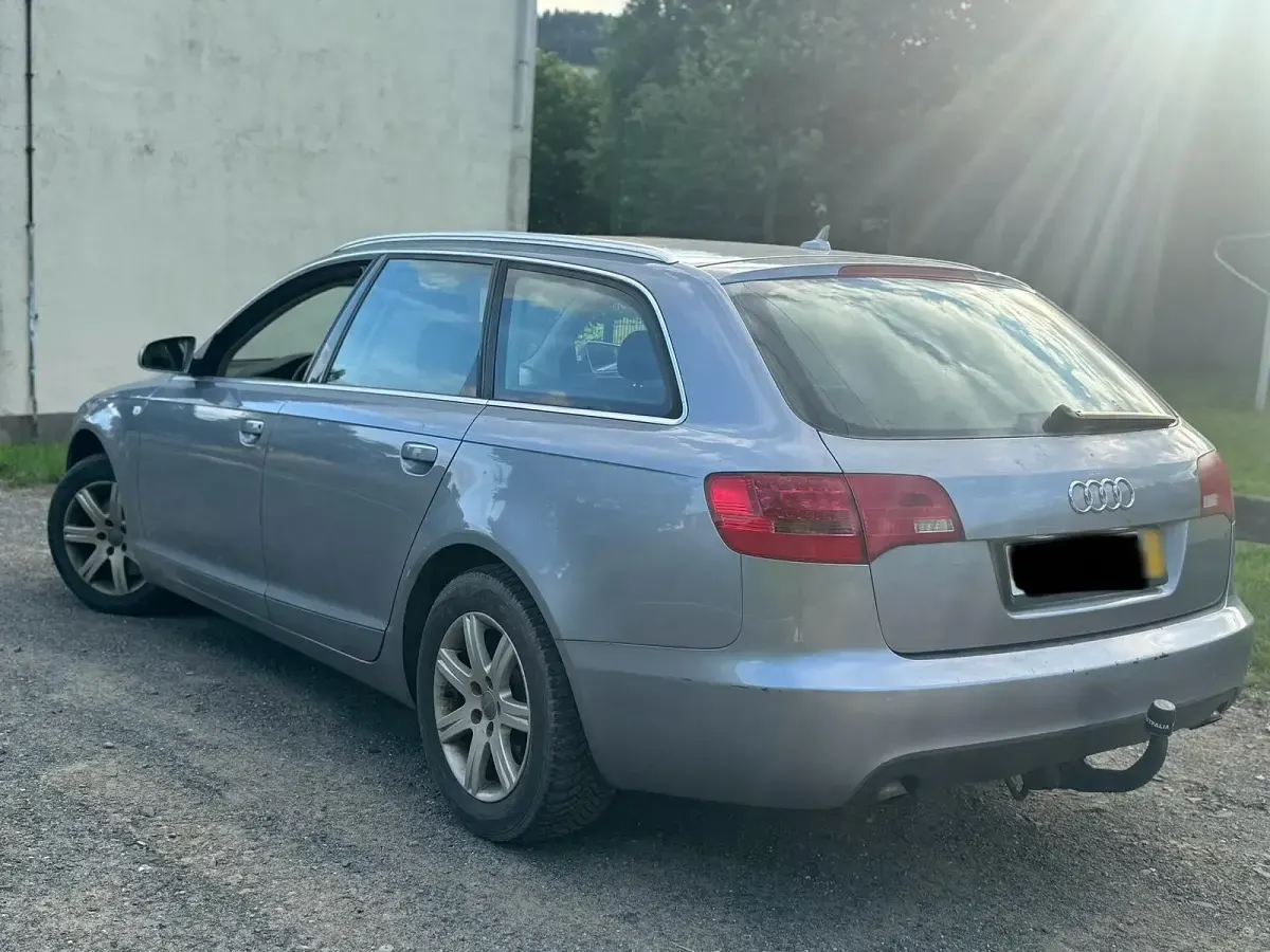 Gebraucht Audi A6 180 PS (132 kW) 2006 Grau Kombi