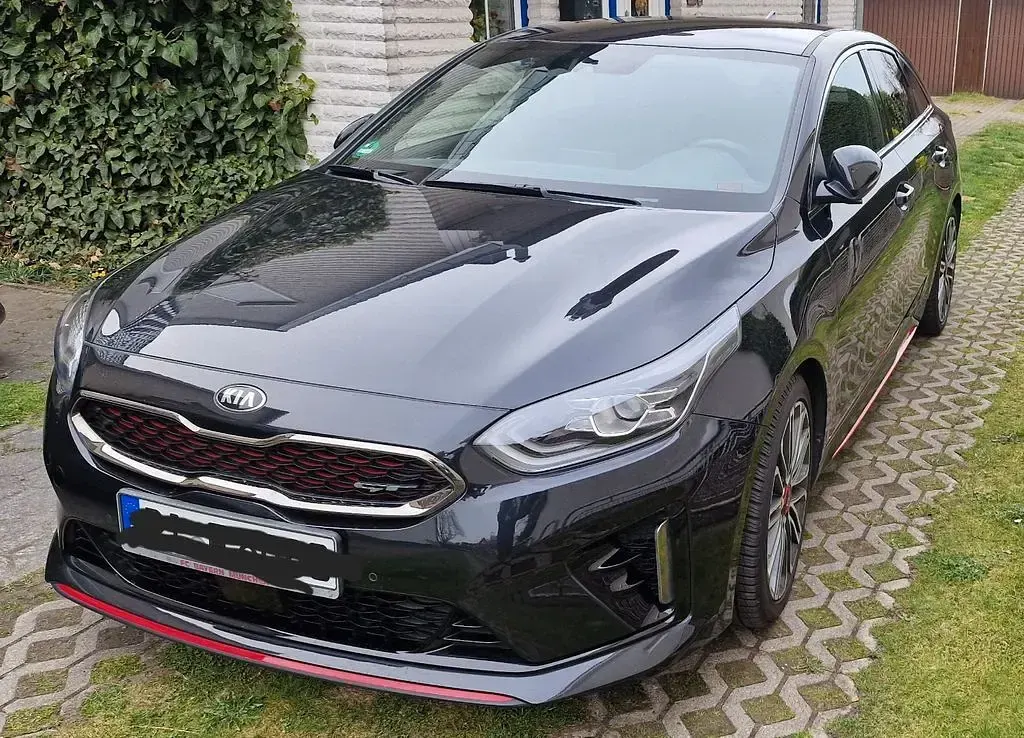 Second-hand Kia ProCeed GT 204 CP (150 kW) 2019 Negru Break