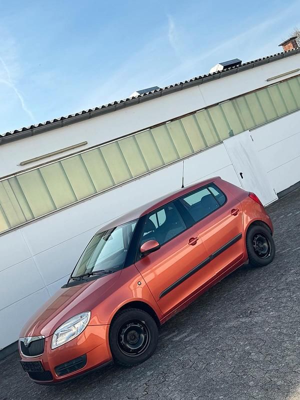 Gebraucht Skoda Fabia 69 PS (50 kW) 2009 Orange Kleinwagen