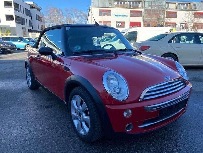 Gebraucht Mini One Cabriolet 90 PS (66 kW) 2005 Chili red Cabrio