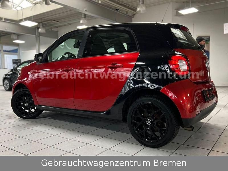 Gebraucht Smart ForFour Passion 71 PS (52 kW) 2016 Rot Kleinwagen