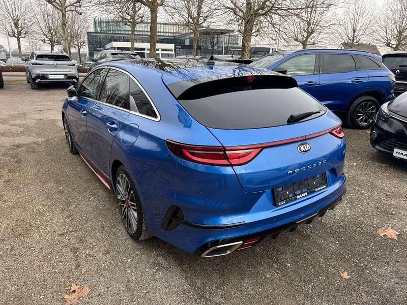 Gebraucht Kia ProCeed GT 204 PS (150 kW) 2020 (b3l) blue flame m Kombi