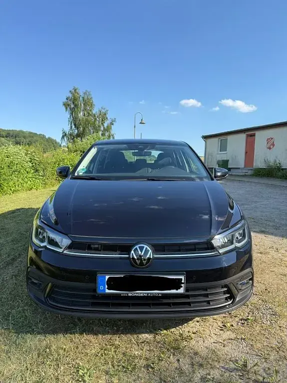 Gebraucht VW Polo Life 95 PS (69 kW) 2024 Schwarz Kleinwagen