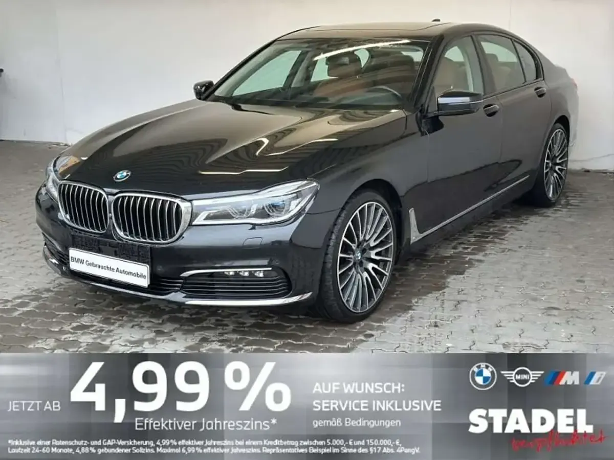 Gebraucht BMW 740 320 PS (235 kW) 2019 Black sapphire metallic Limousine