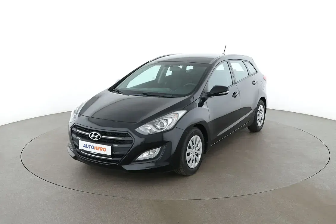 Gebraucht Hyundai i30 Trend 101 PS (74 kW) 2017 Kombi