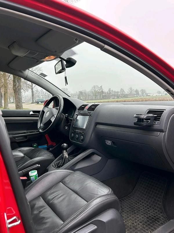 Gebraucht VW Golf V GT 150 PS (110 kW) 2005 Rot Kleinwagen