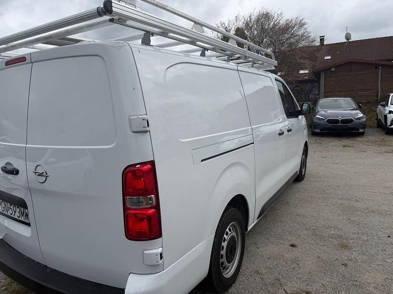 Gebraucht Opel Vivaro Edition 144 PS (105 kW) 2024 Weiß Van / Kleinbus