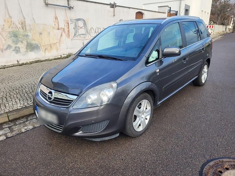 Gebraucht Opel Zafira 140 PS (102 kW) 2011 Grau Van / Kleinbus