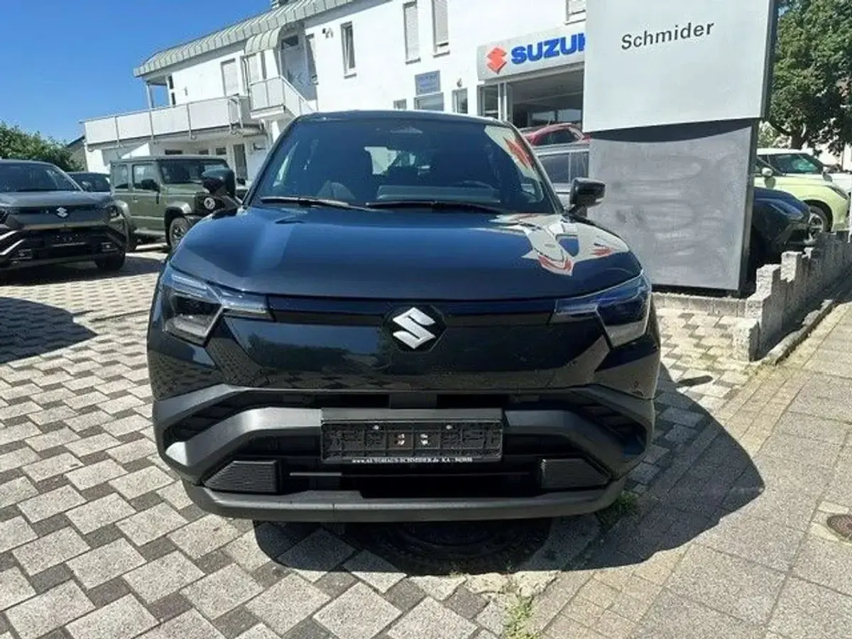 Neu Suzuki e-Vitara Comfort 127 kW (174 PS) 2026 Bluish black pearl metallic SUV