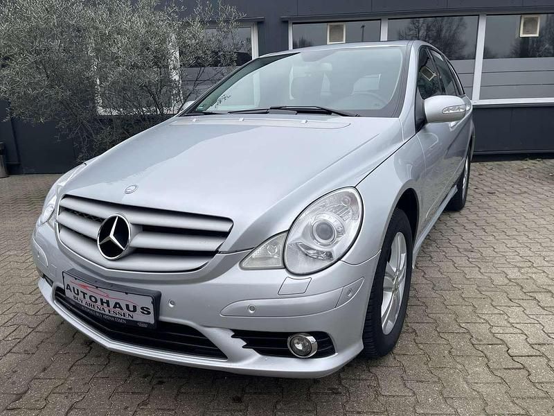 Gebraucht Mercedes R280 AMG 231 PS (169 kW) 2007 Iridiumsilber  metalliclack Van / Kleinbus
